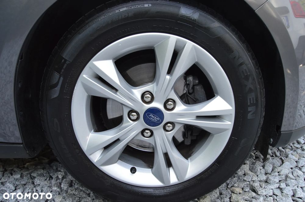Ford Focus - 40