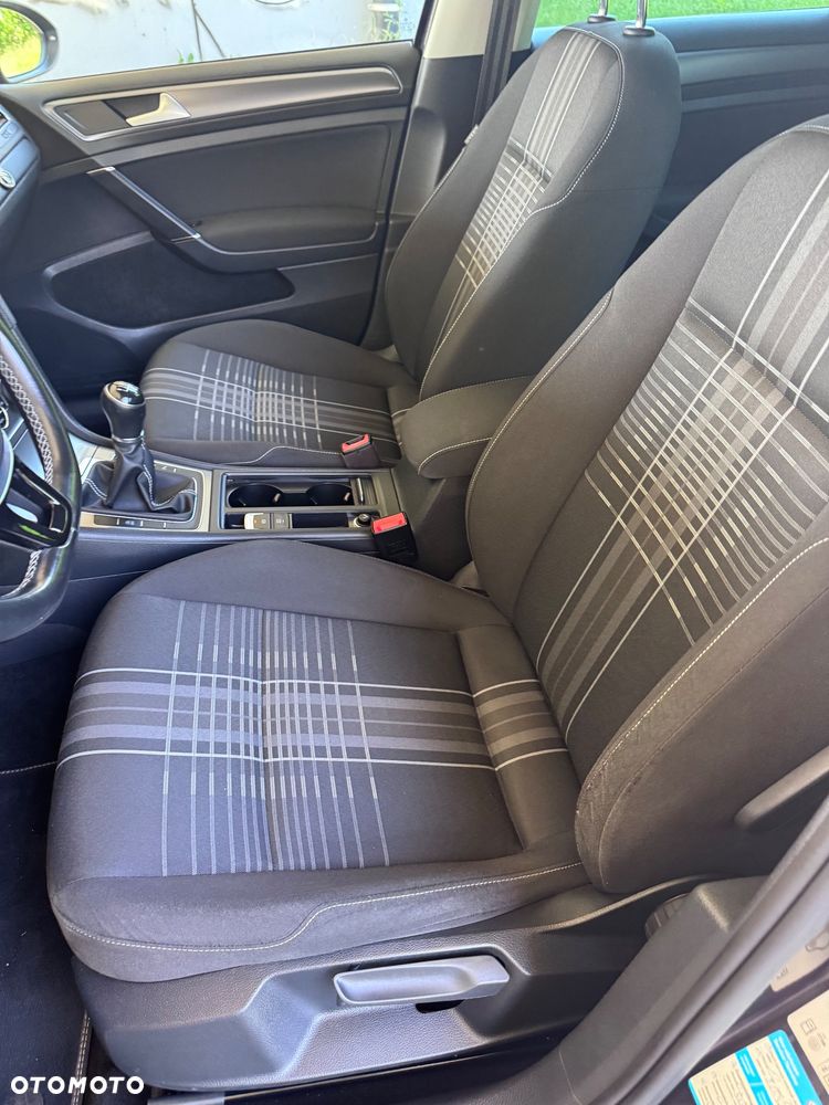 Volkswagen Golf 1.4 TSI BlueMotion Technology Lounge - 21
