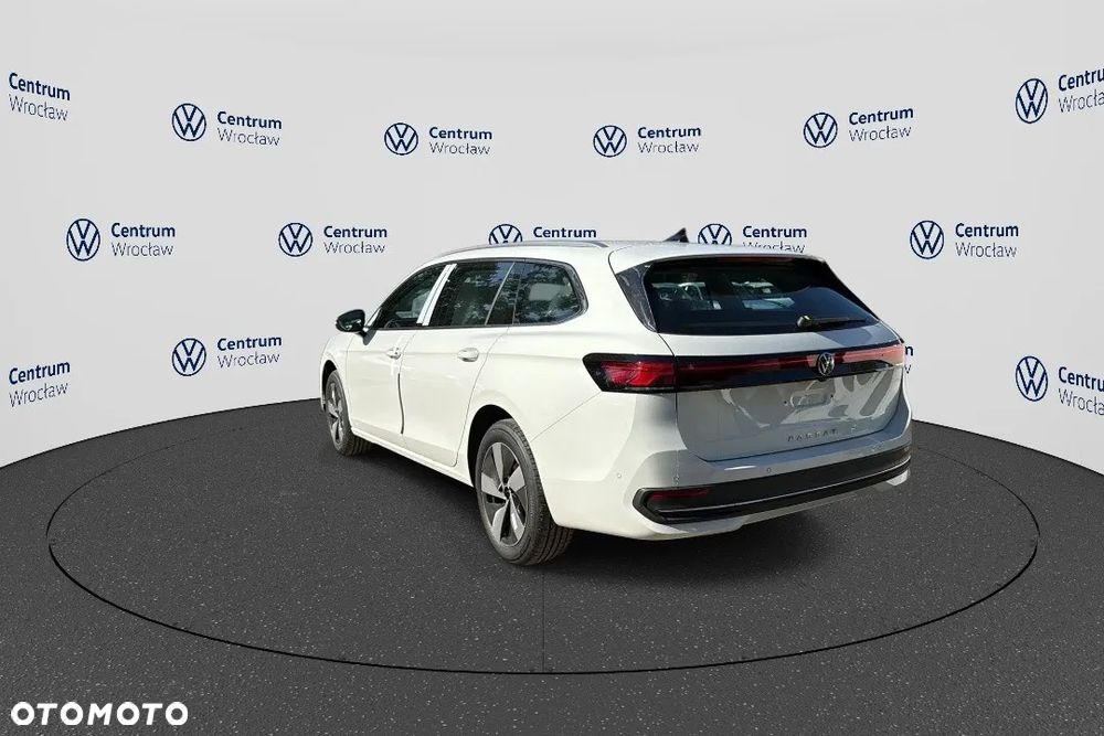 Volkswagen Passat 2.0 TDI SCR Business DSG - 6
