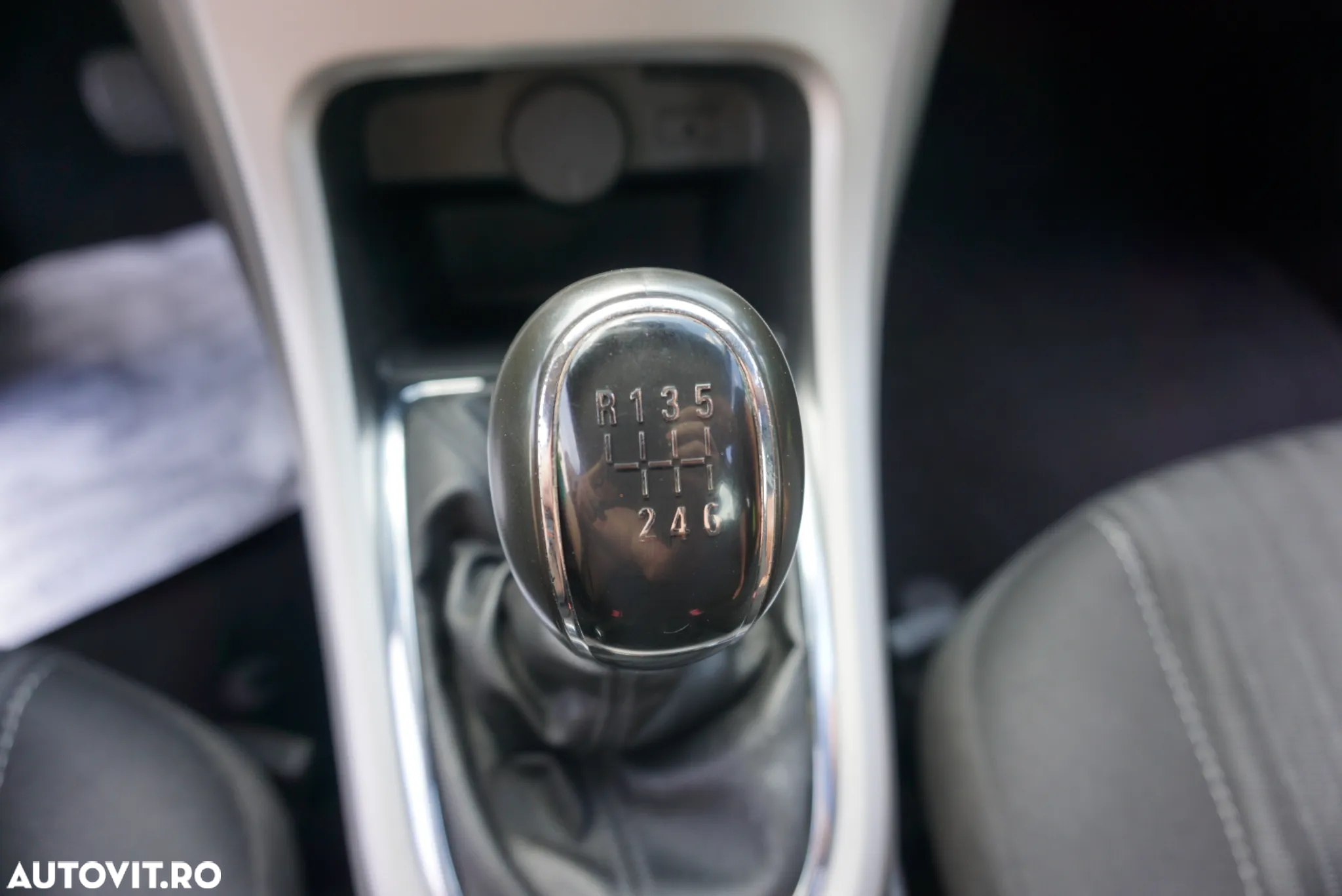 Opel Astra 2.0 CDTI DPF Innovation - 23