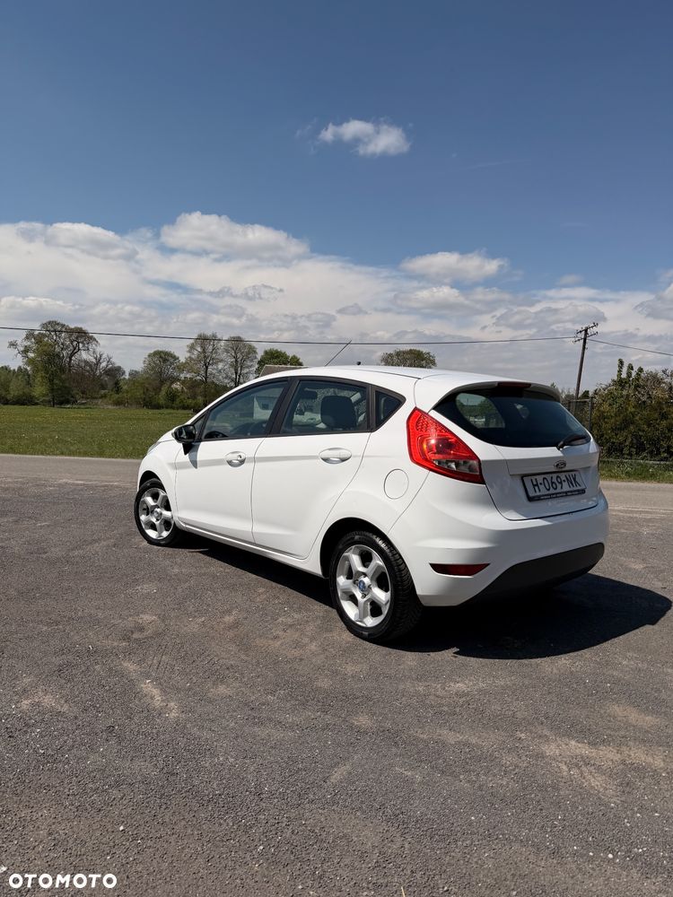 Ford Fiesta 1.25 SYNC Edition - 13