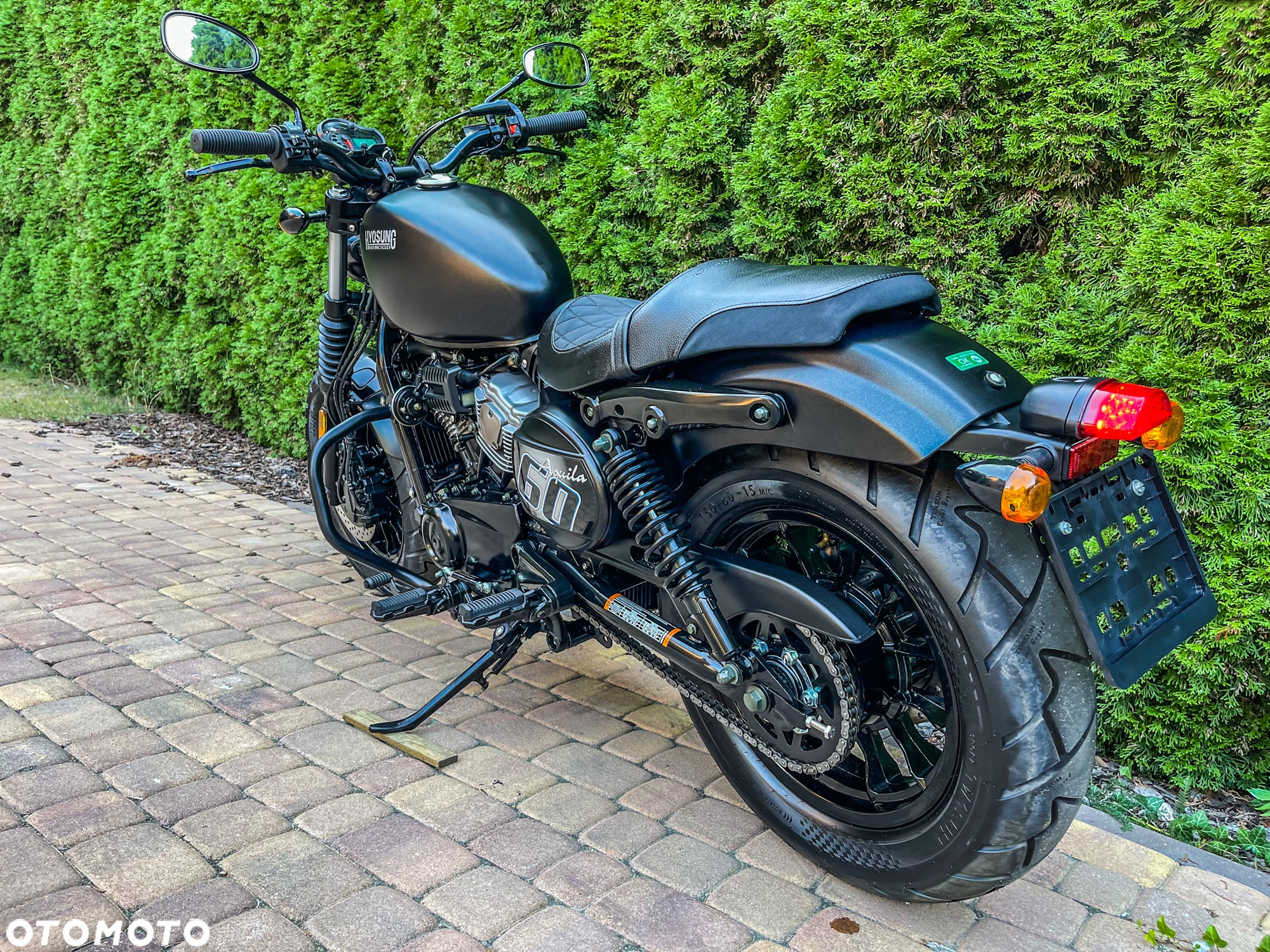 Hyosung GV - 7