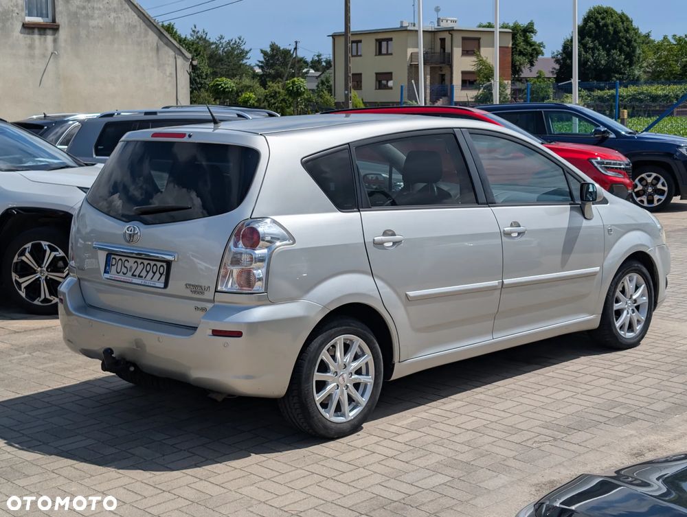 Toyota Corolla Verso 2.2 D-4D Sol + 7os - 30