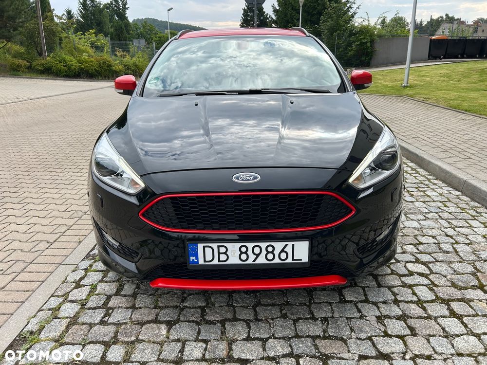 Ford Focus Turnier 1.5 EcoBoost Start-Stopp-System ST-Line - 4