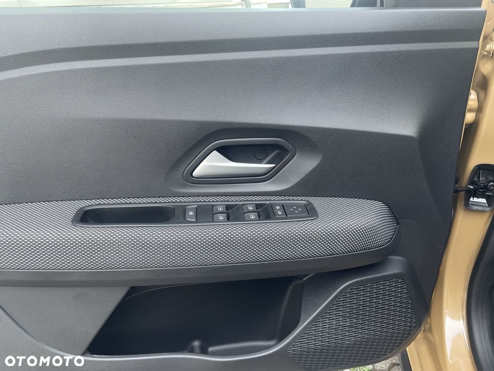 Dacia Sandero Stepway - 10