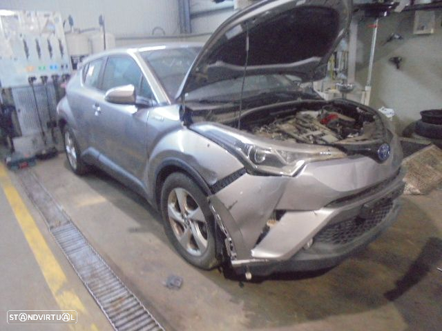 Carro MOT: 2ZRFXE CXVEL: CVFC TOYOTA CHR 2017 1.8 HYBRID 122CV 5P CINZENTO GASOLINA - 4