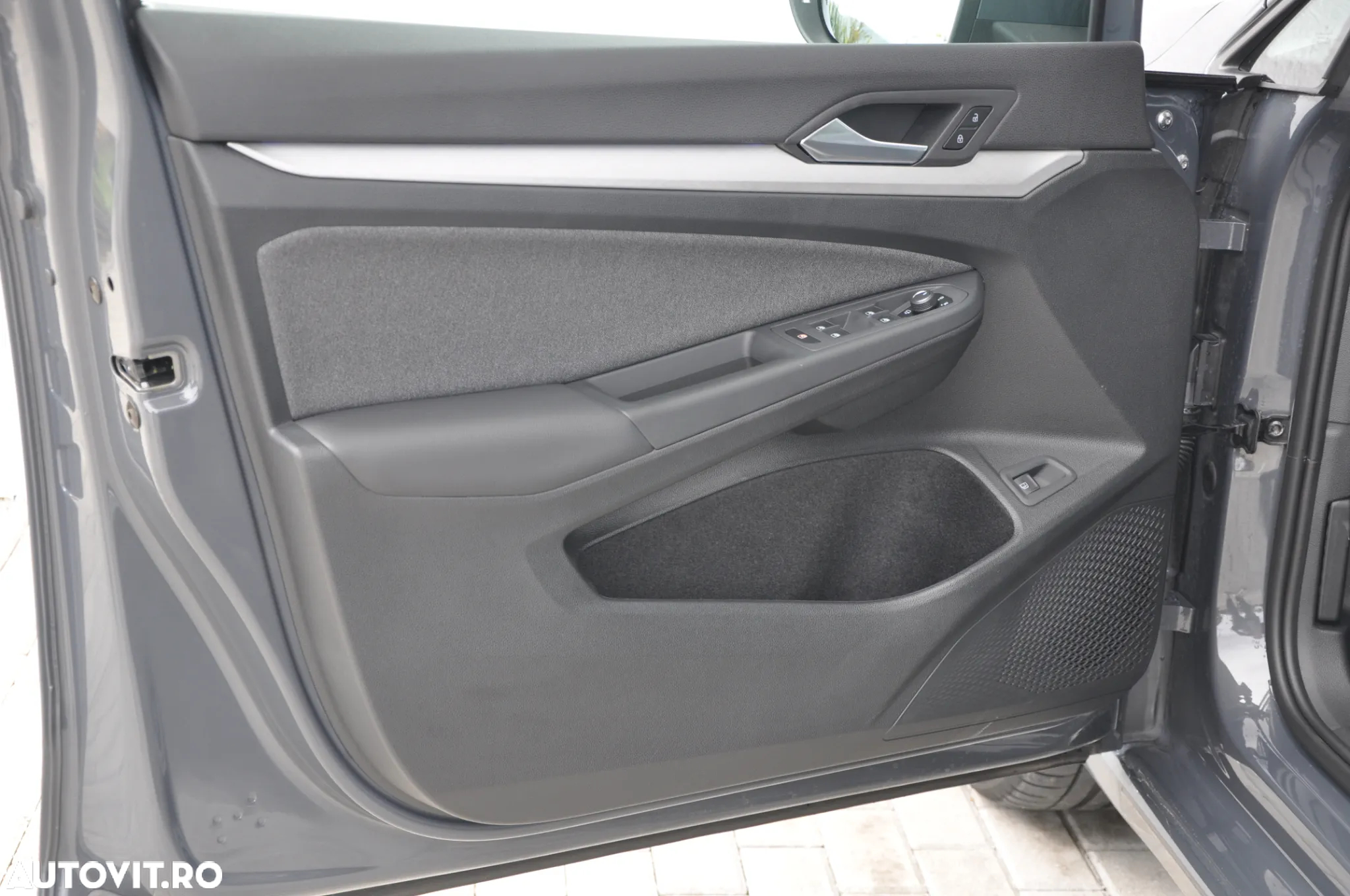 Volkswagen Golf 1.5 TSI eHybrid DSG PHEV Life - 10
