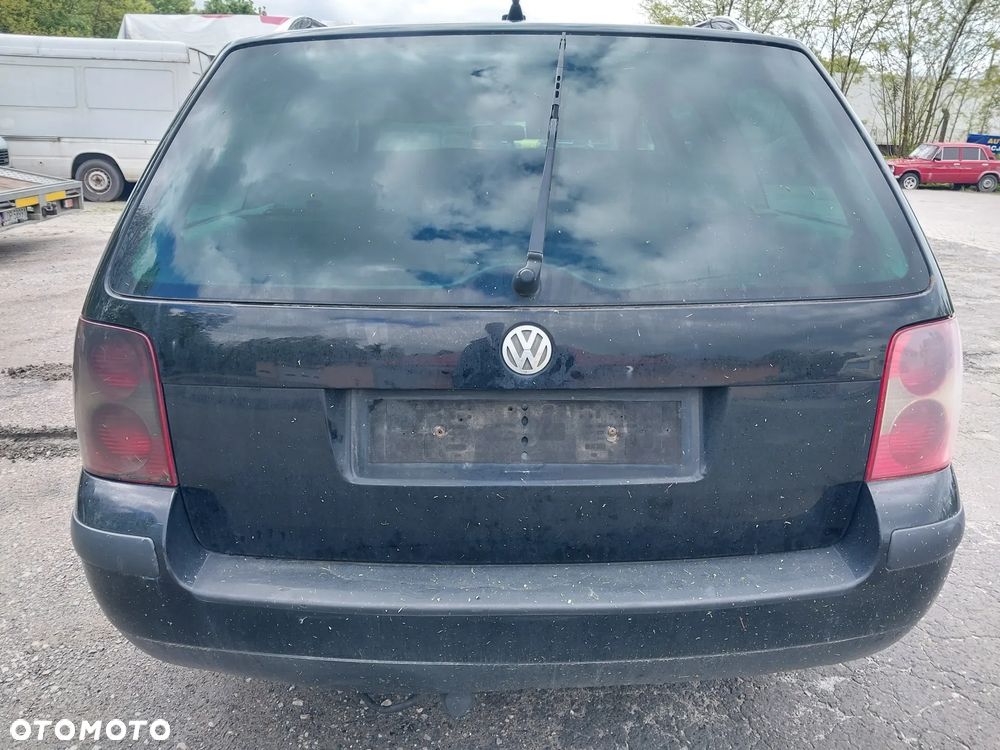 Volkswagen Passat B5 FL Lift silnik 1.9 AVF AWX 130 KM skrzynia biegów ARK drzwi prawe lewe przód tył LU41 LV41 turbosprężarka dwumasa pompowtrysk alternator szyba kompresor klimatyzacji szyba zamek schowek sterownik silnika stacyjka mcperson amortyzator belka sanki miska głowica zawór N75 podciśnienia NA CZĘŚCI WSZYSTKIE CZĘŚCI - 11