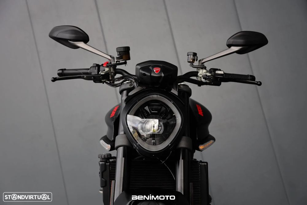 Ducati Monster - 15