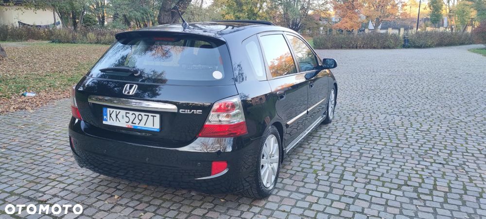 Honda Civic 2.0i Sport - 16