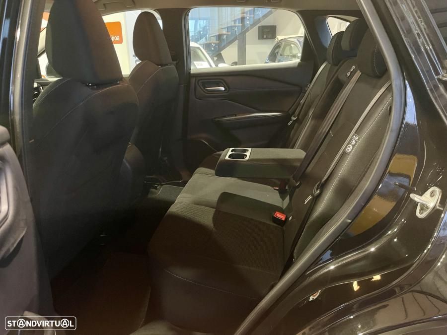 Nissan Qashqai 1.3 DIG-T Acenta - 24