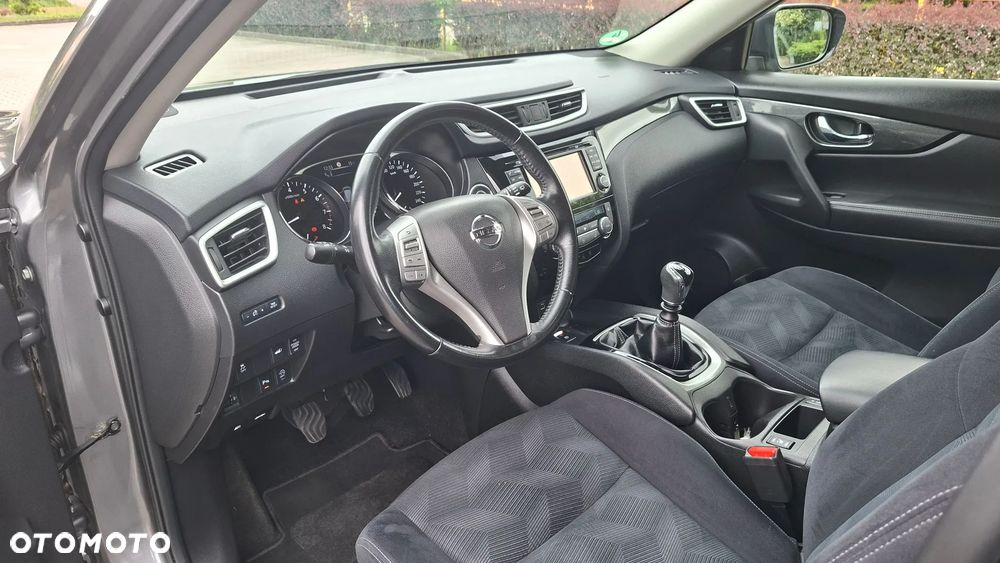 Nissan X-Trail - 11