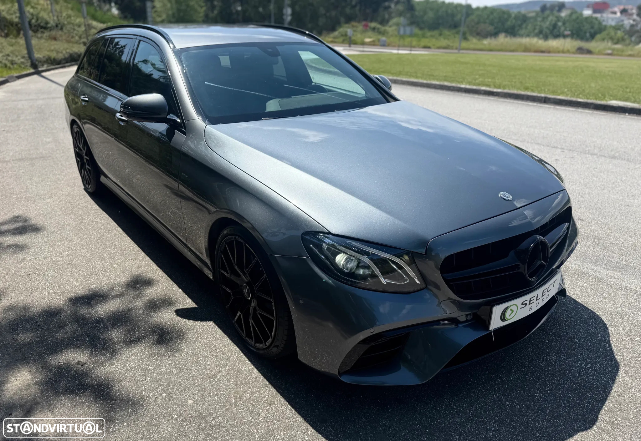 Mercedes-Benz E 220 d AMG Line - 14