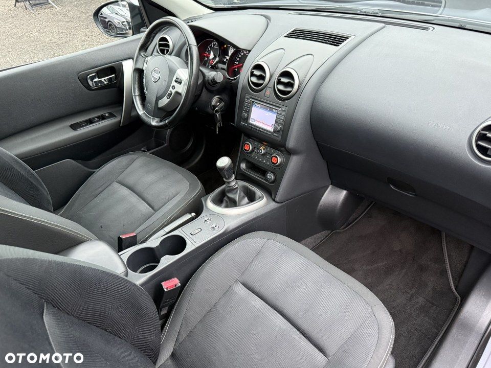 Nissan Qashqai+2 2.0 tekna - 29