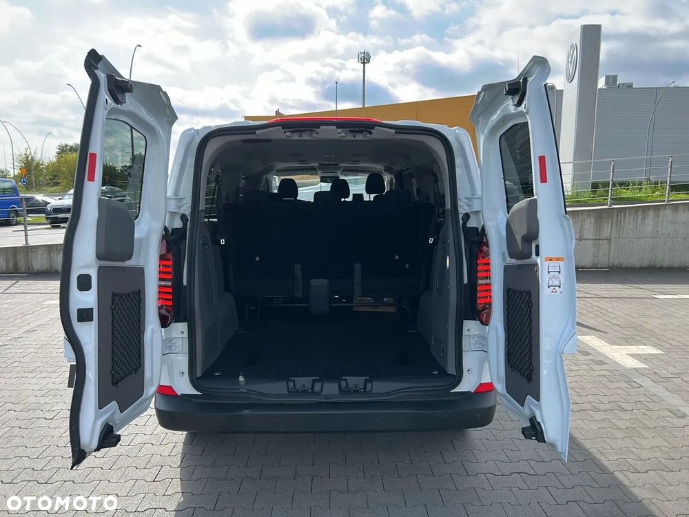 Volkswagen Caravelle 2.0 TDI L2 - 10