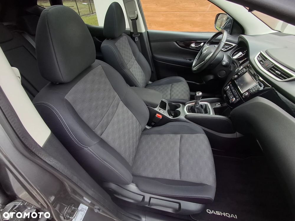 Nissan Qashqai 1.6 DIG-T 360 - 16