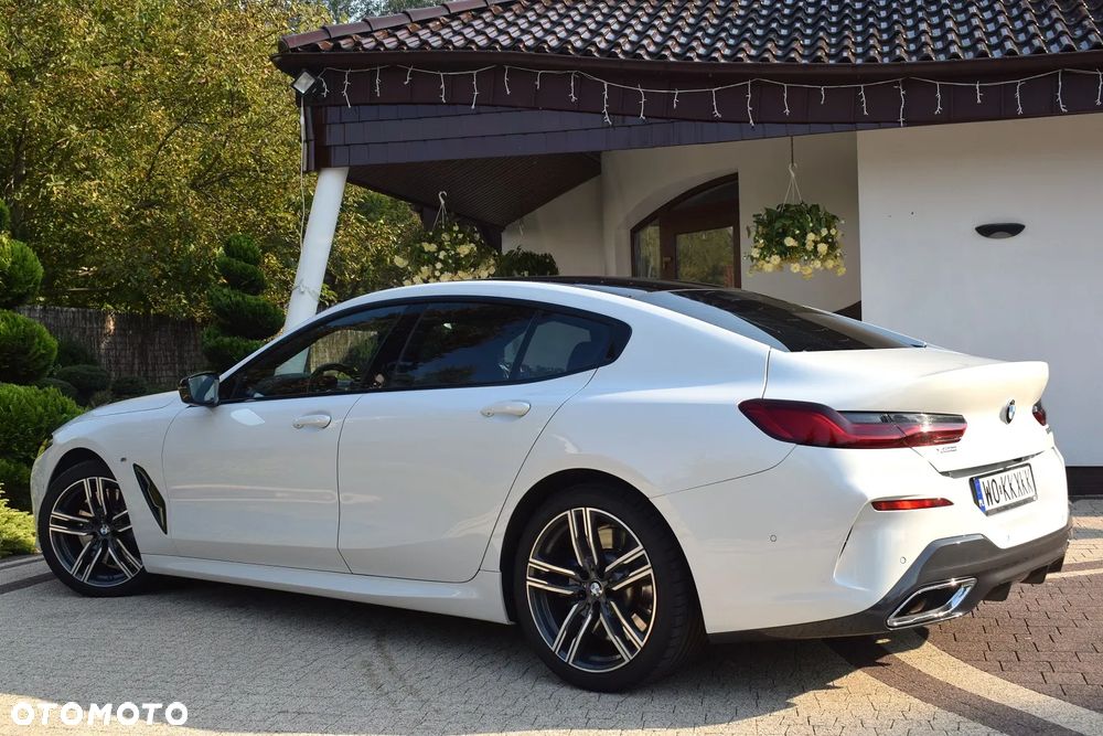 BMW Seria 8 840i xDrive - 17
