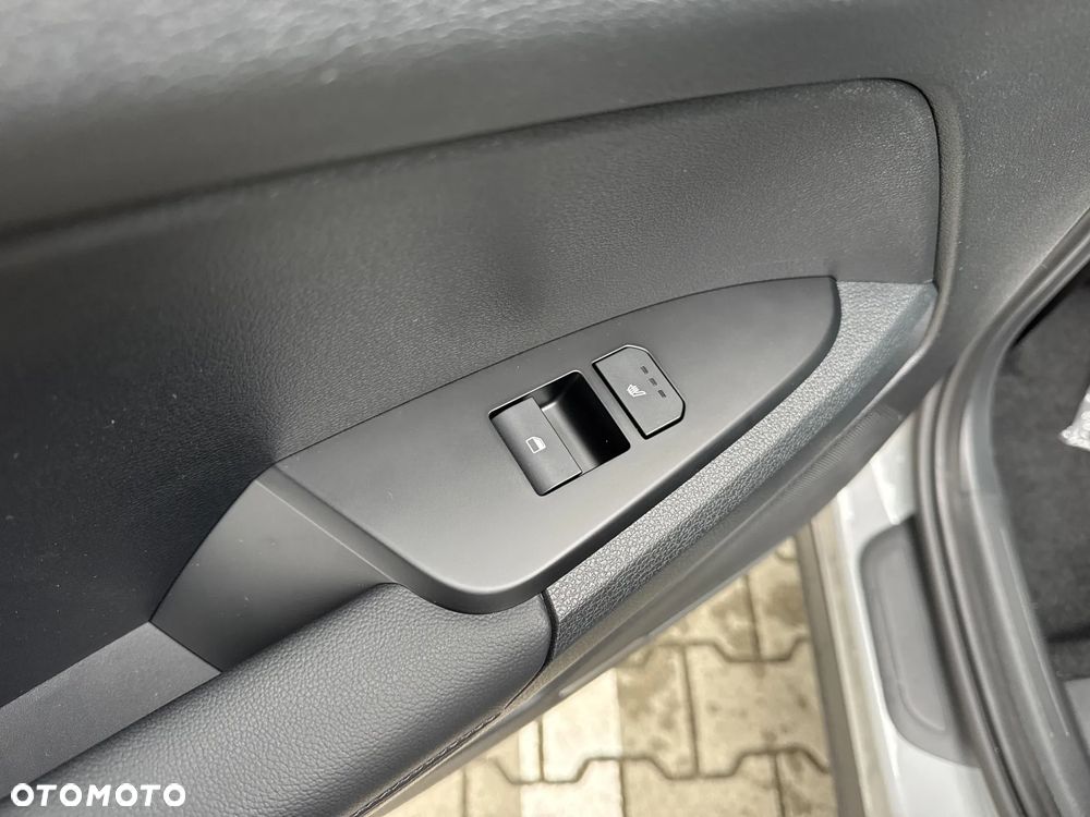 Kia Sportage 1.6 T-GDI L 2WD - 19