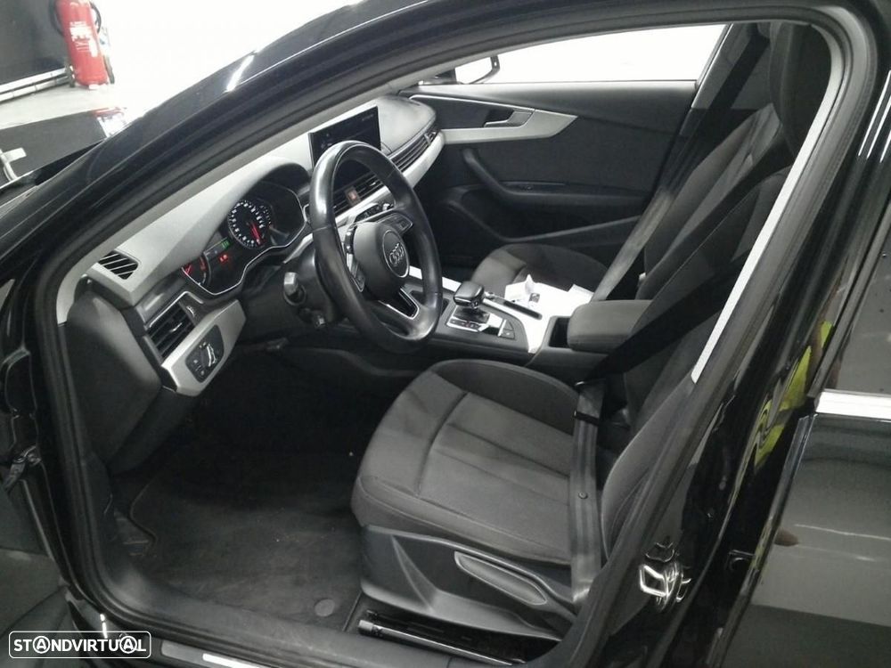 Audi A4 Avant 35 TDI S tronic - 3