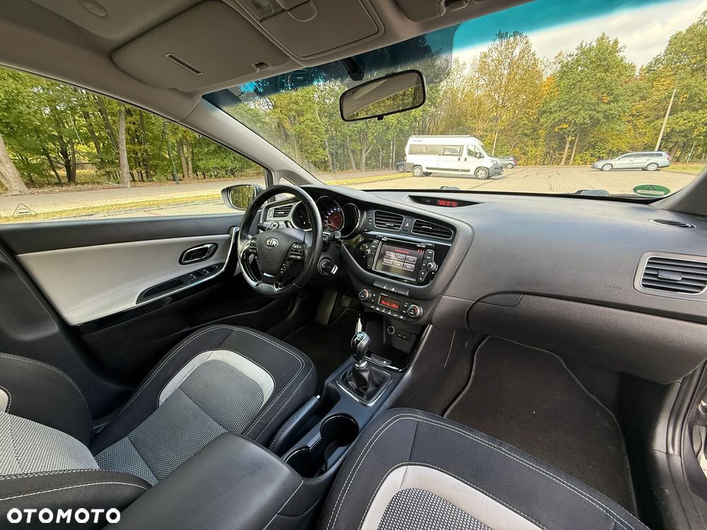 Kia Ceed Cee'd 1.6 CRDi Business Line - 17
