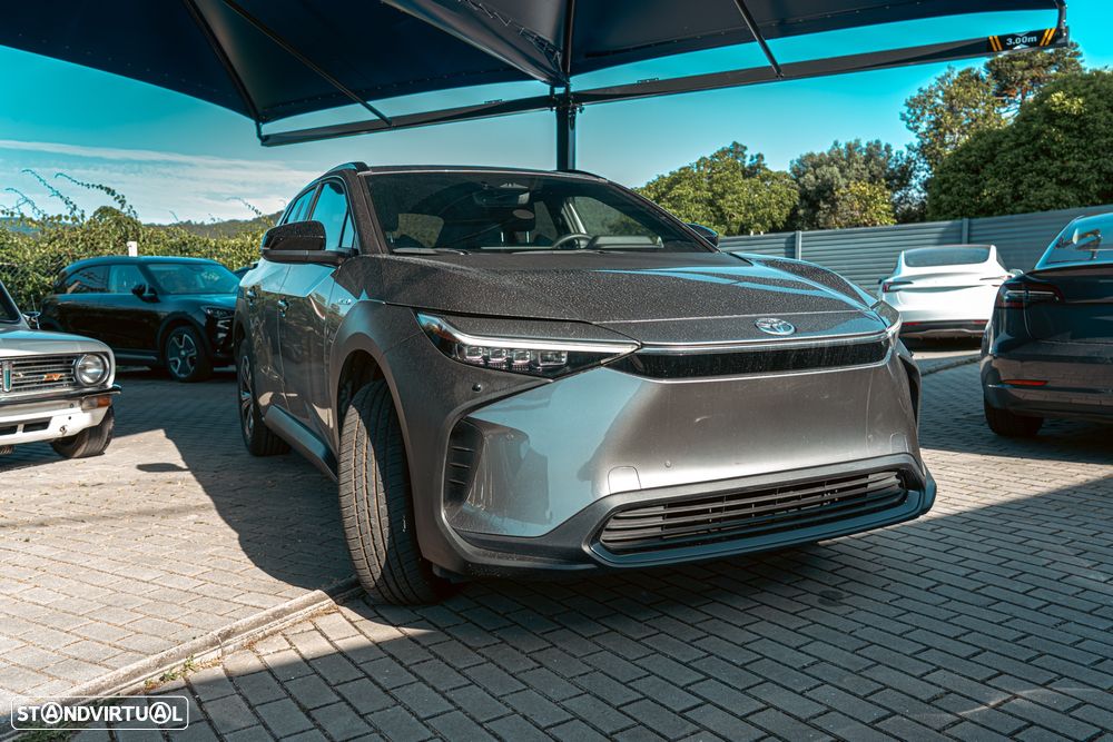 Toyota bZ4X - 1