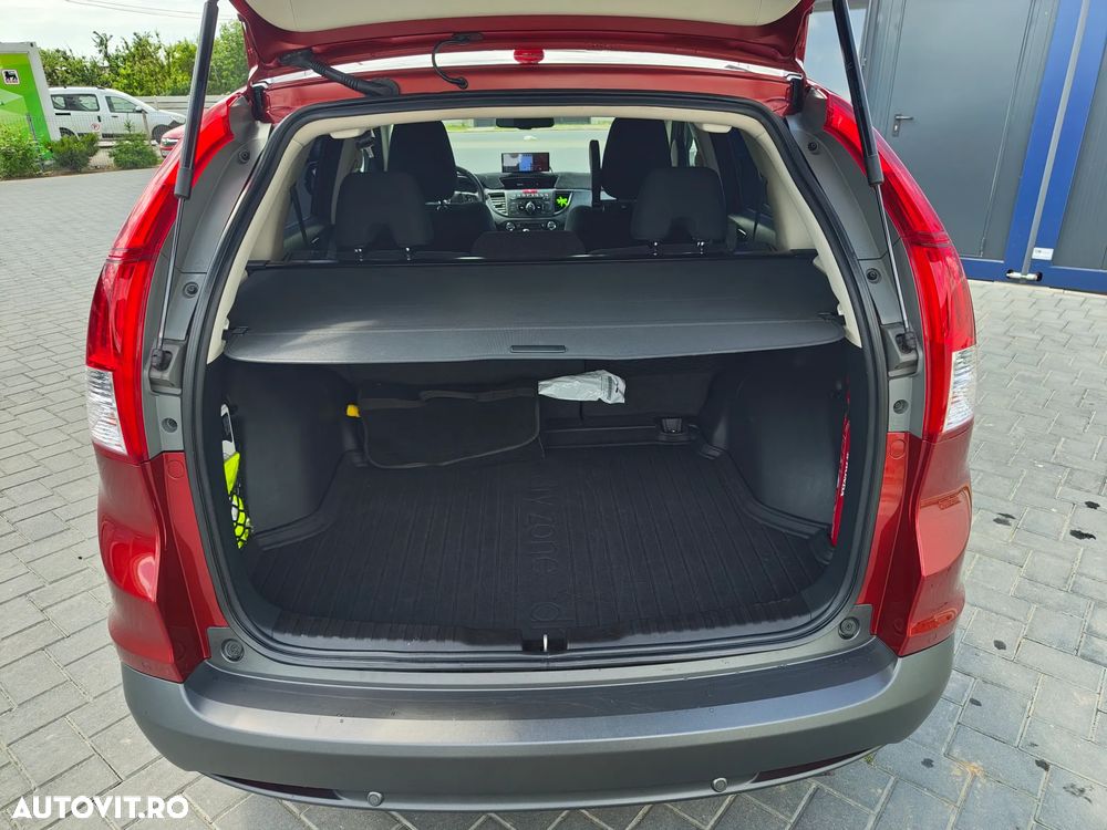 Honda CR-V 2.0 M/T 4WD Elegance - 12