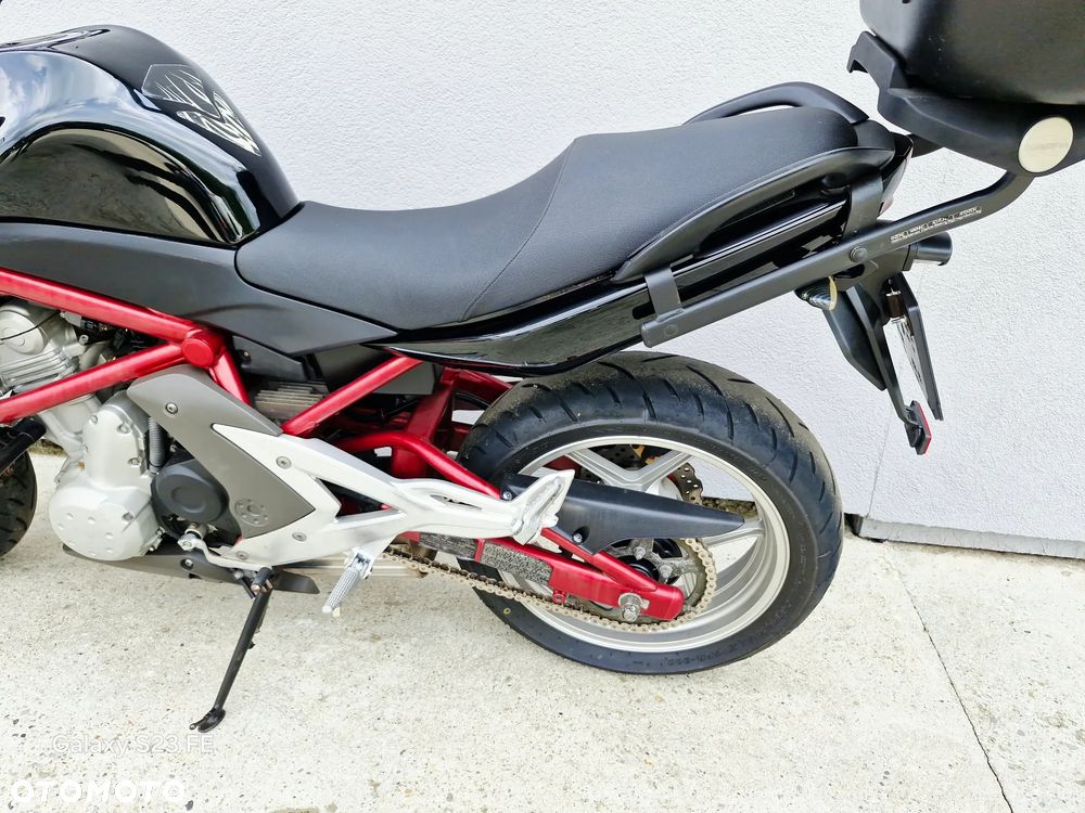 Kawasaki ER - 13