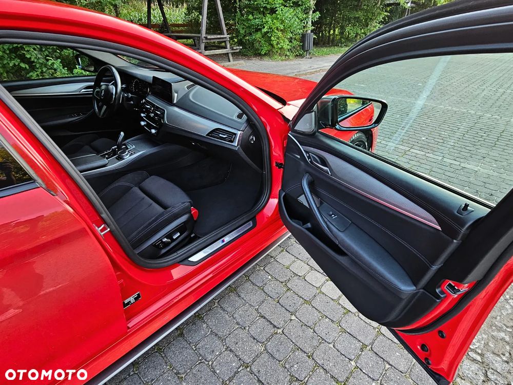BMW Seria 5 540d xDrive M Sport sport - 19