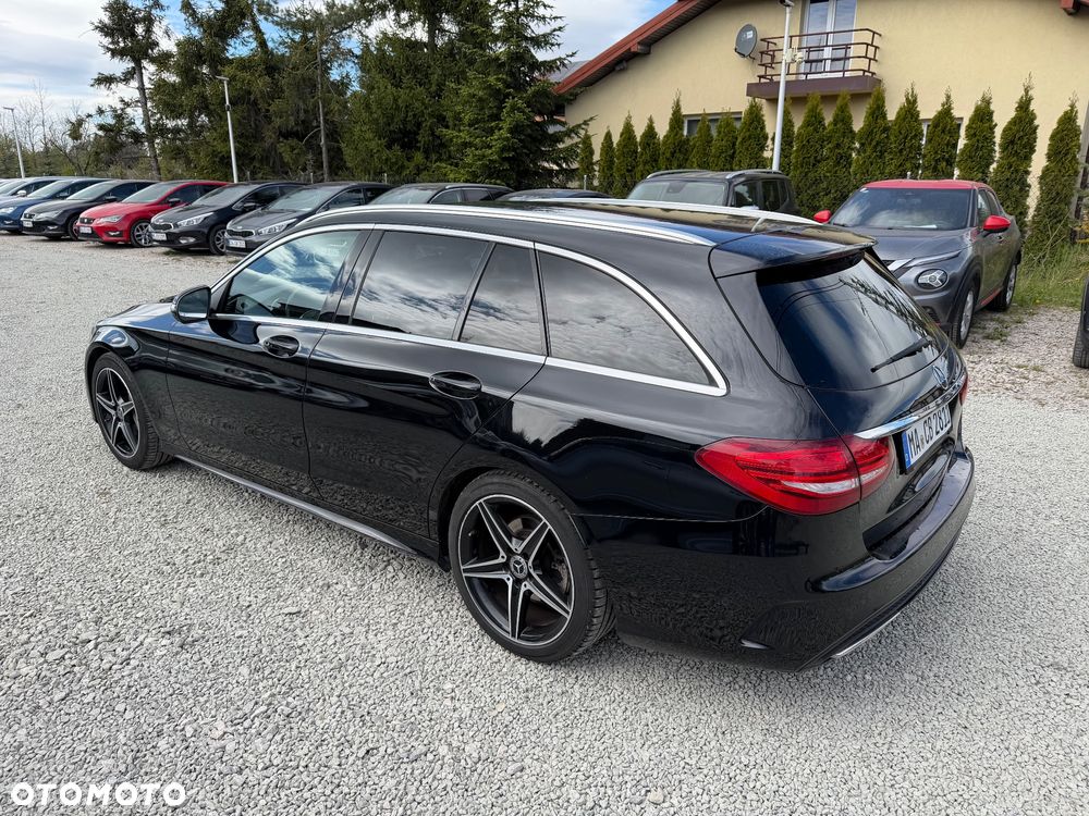 Mercedes-Benz Klasa C 180 9G-TRONIC AMG Line - 16