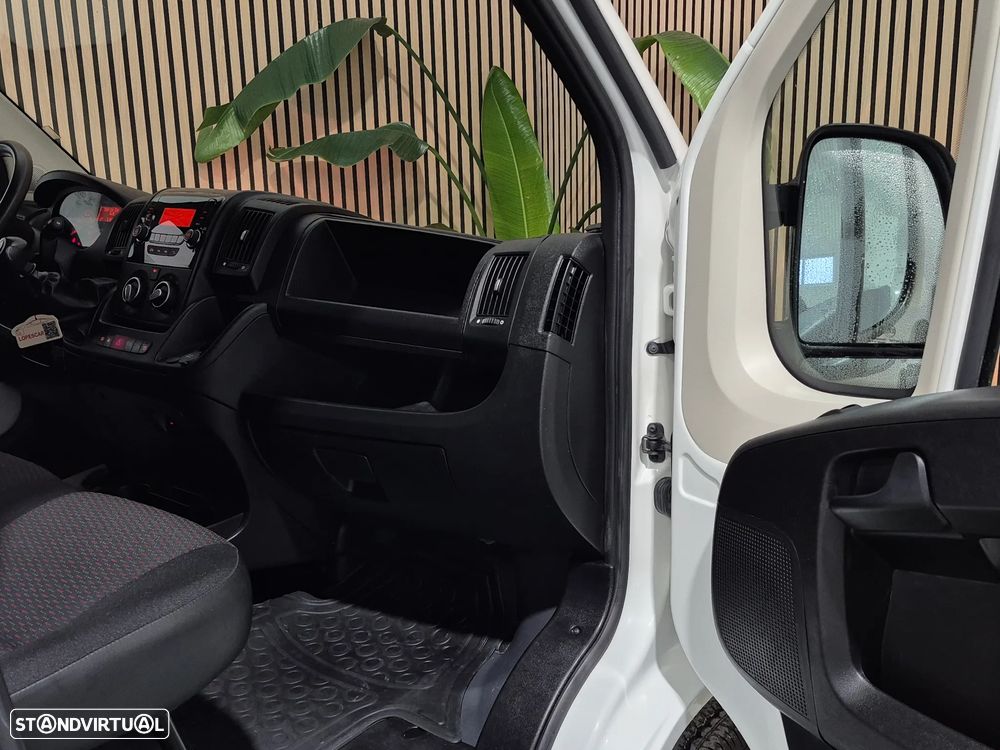 Peugeot Boxer 2.2HDI - 57.000KM | GARANTIA | NACIONAL - 28