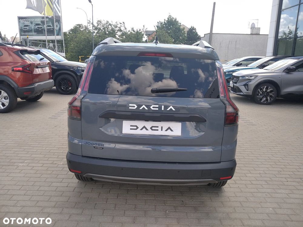 Dacia Jogger 1.8 Full Hybrid 155 Journey MMT 7os - 7