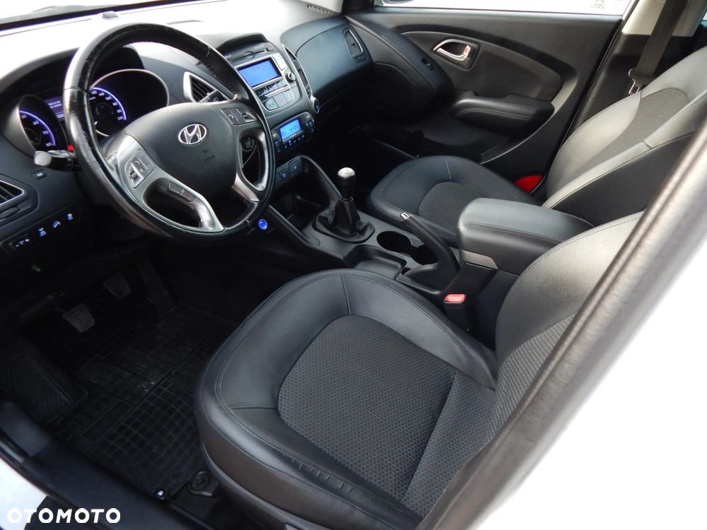 Hyundai ix35 2.0 4WD Style - 6