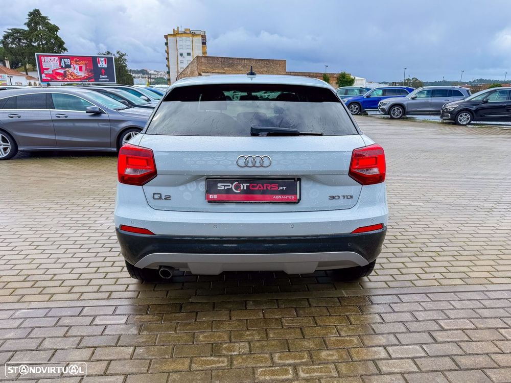 Audi Q2 30 TDI S tronic - 8