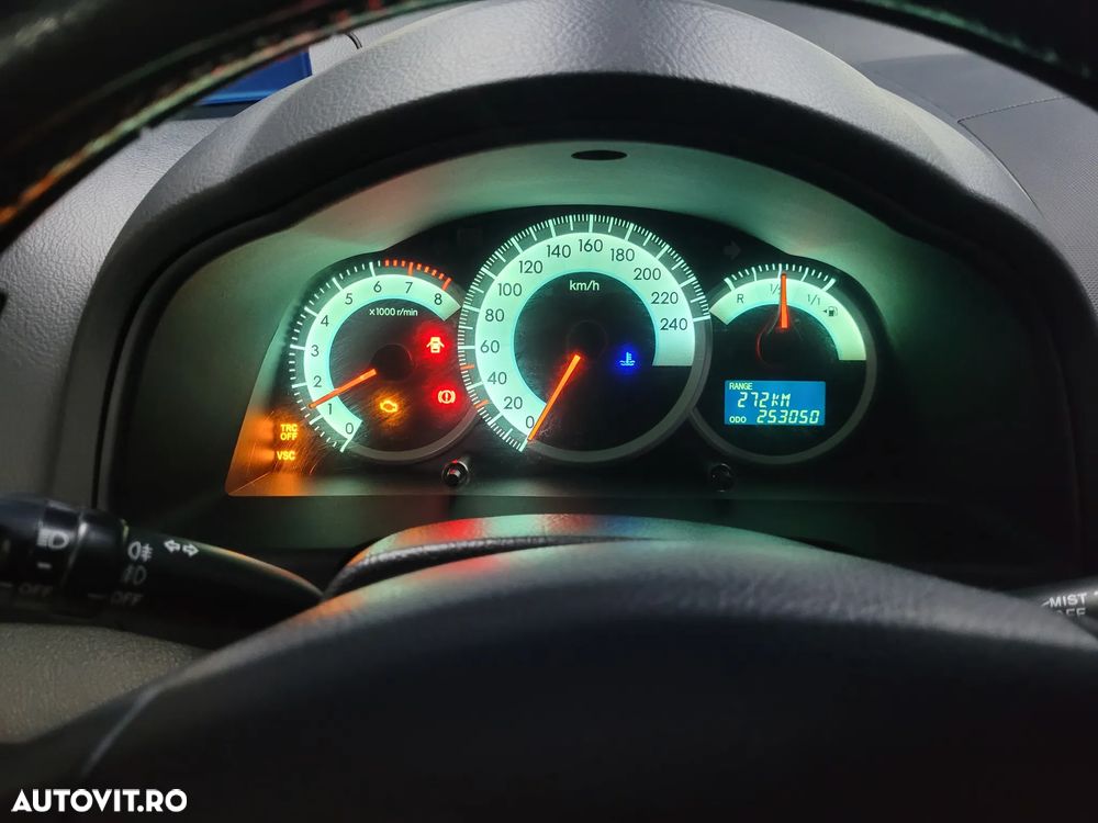 Toyota Corolla Verso 1.8 Luna - 12