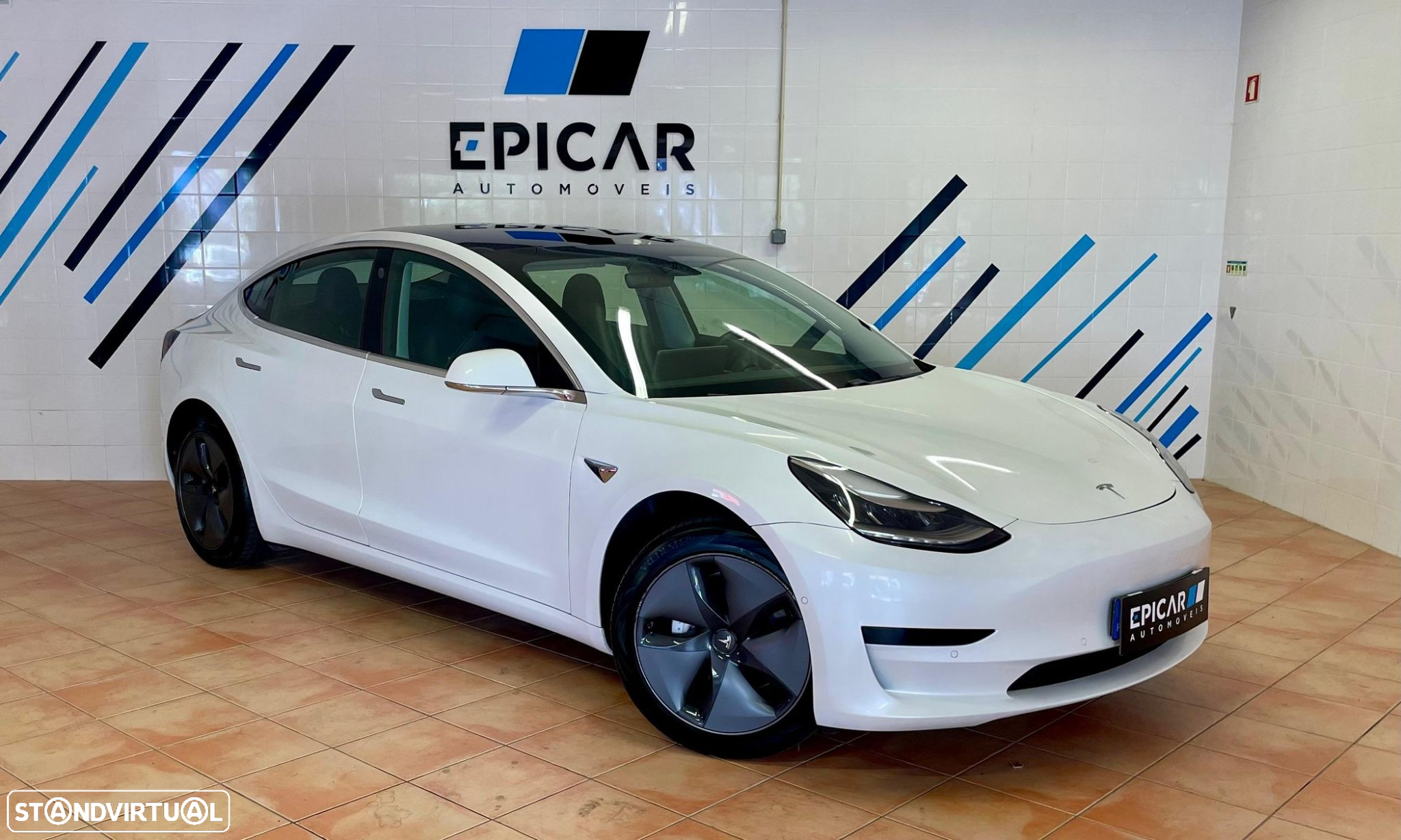 Tesla Model 3 Standard Range Plus RWD - 5