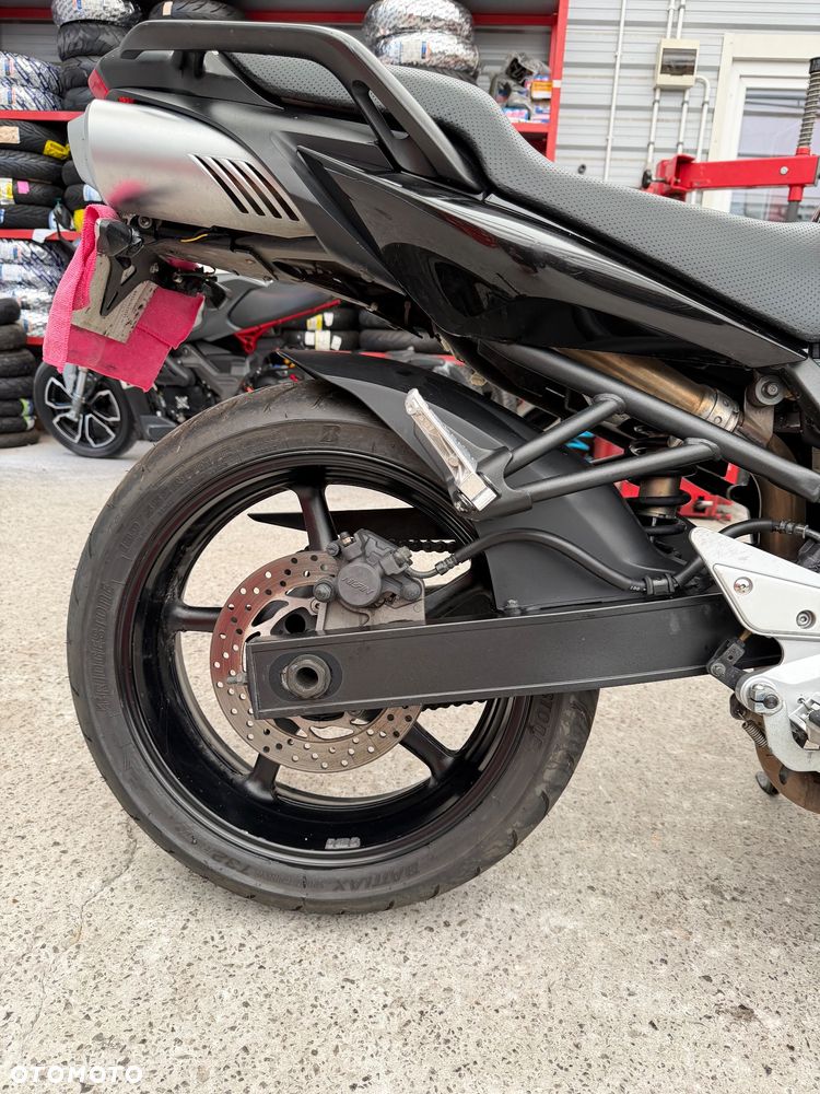 Yamaha FZ6 - 14