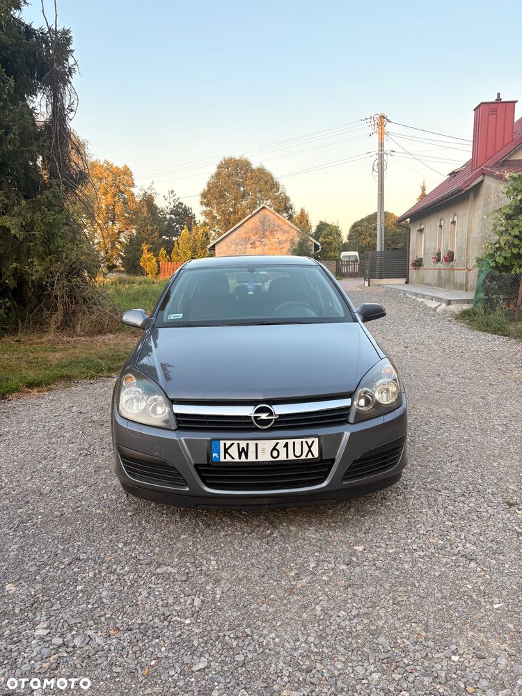 Opel Astra 1.6 Enjoy - 1