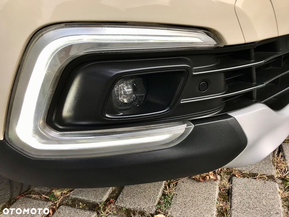 Renault Captur - 9