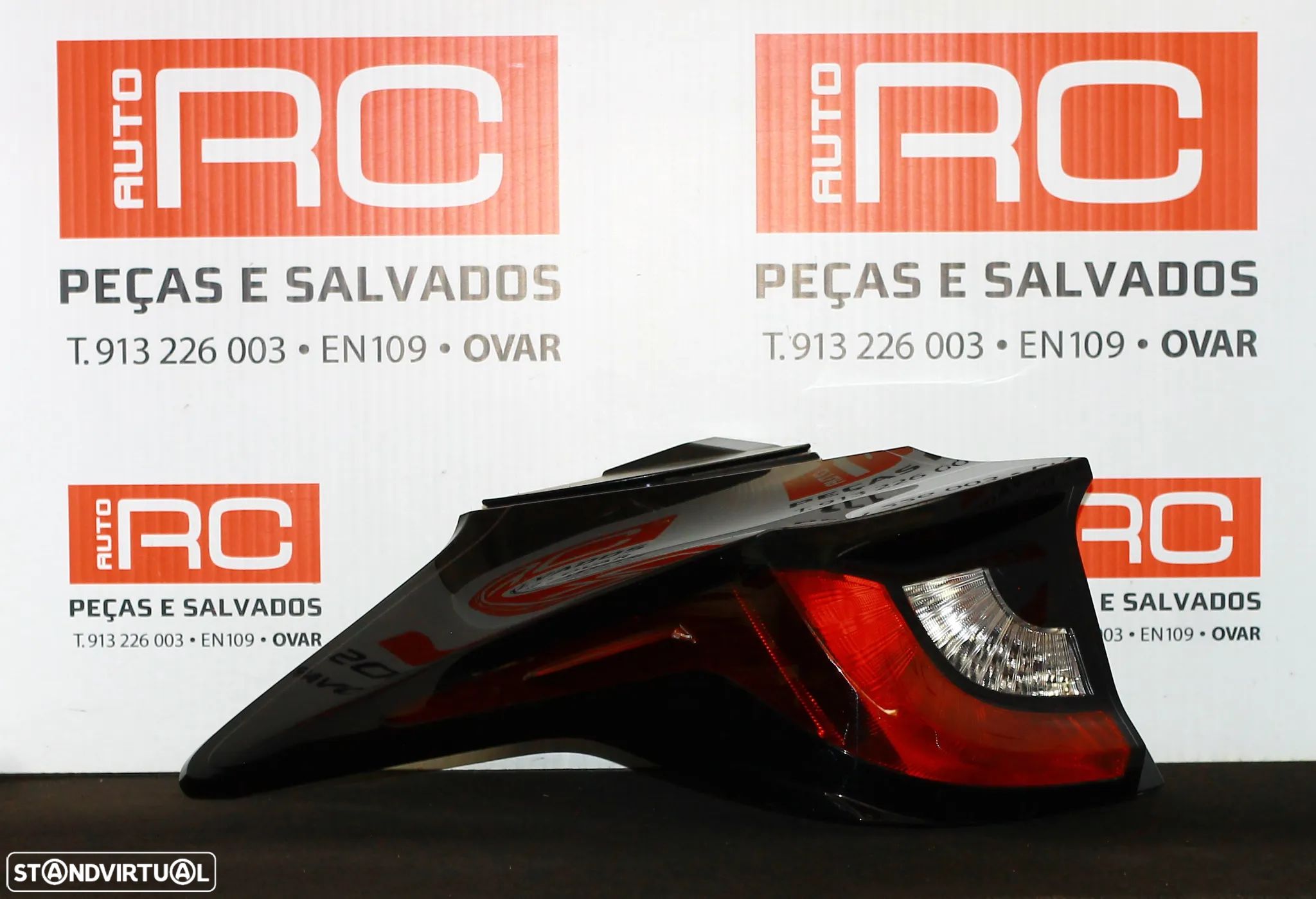 FAROLIM ESQUERDO TOYOTA YARIS 2020 - 1