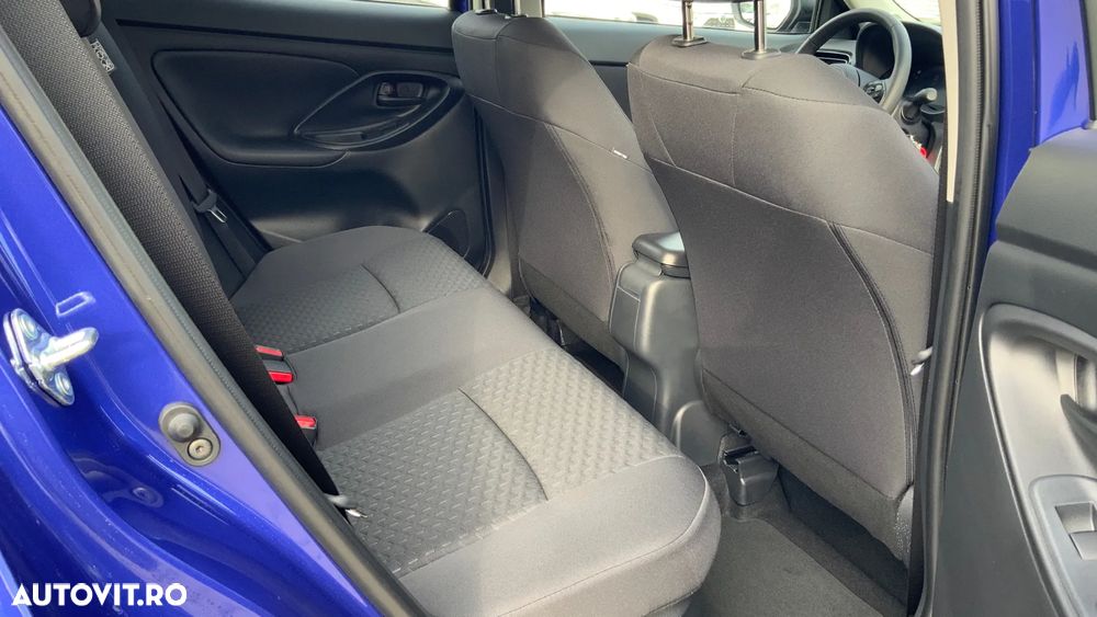 Toyota Yaris - 21
