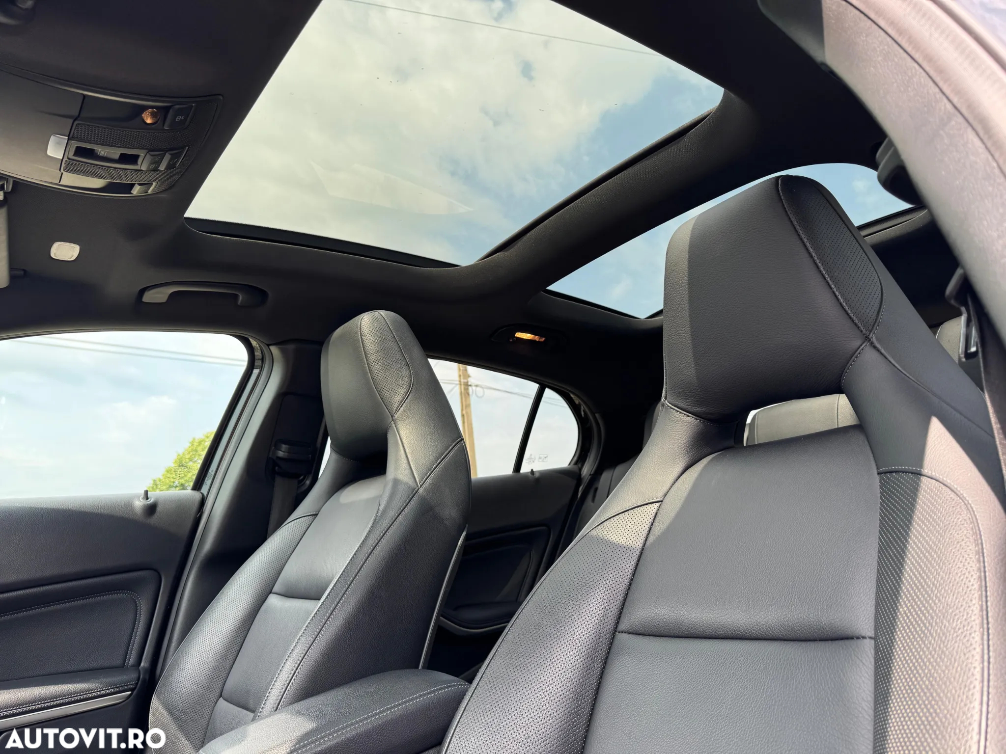 Mercedes-Benz GLA 250 4Matic 7G-DCT AMG Line - 8