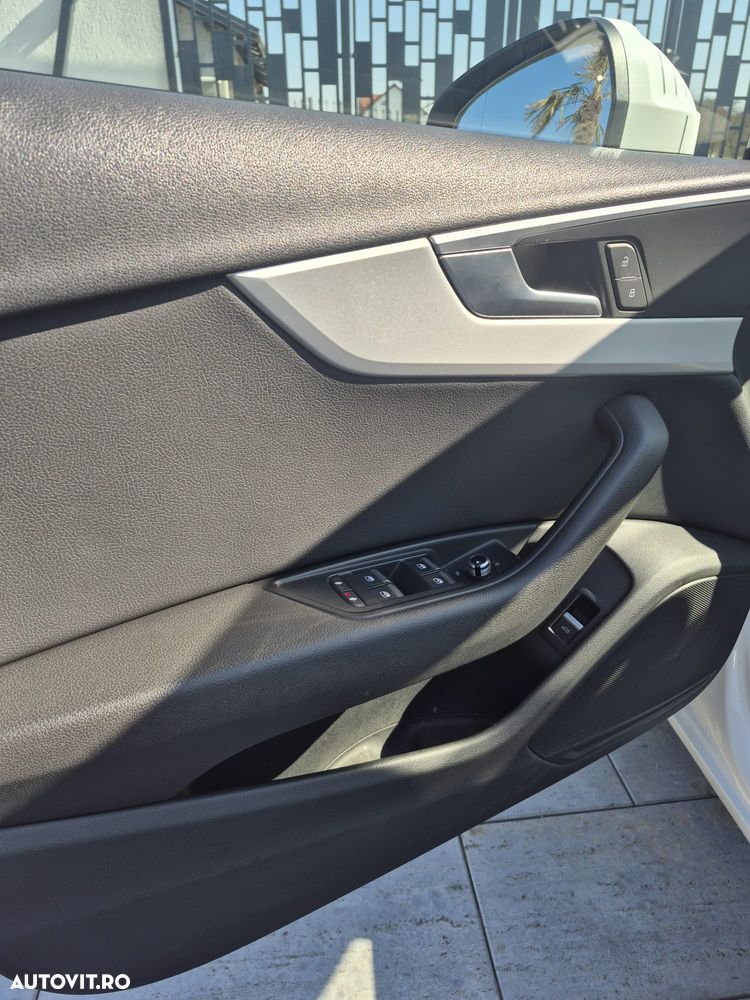 Audi A4 2.0 TDI S tronic - 10