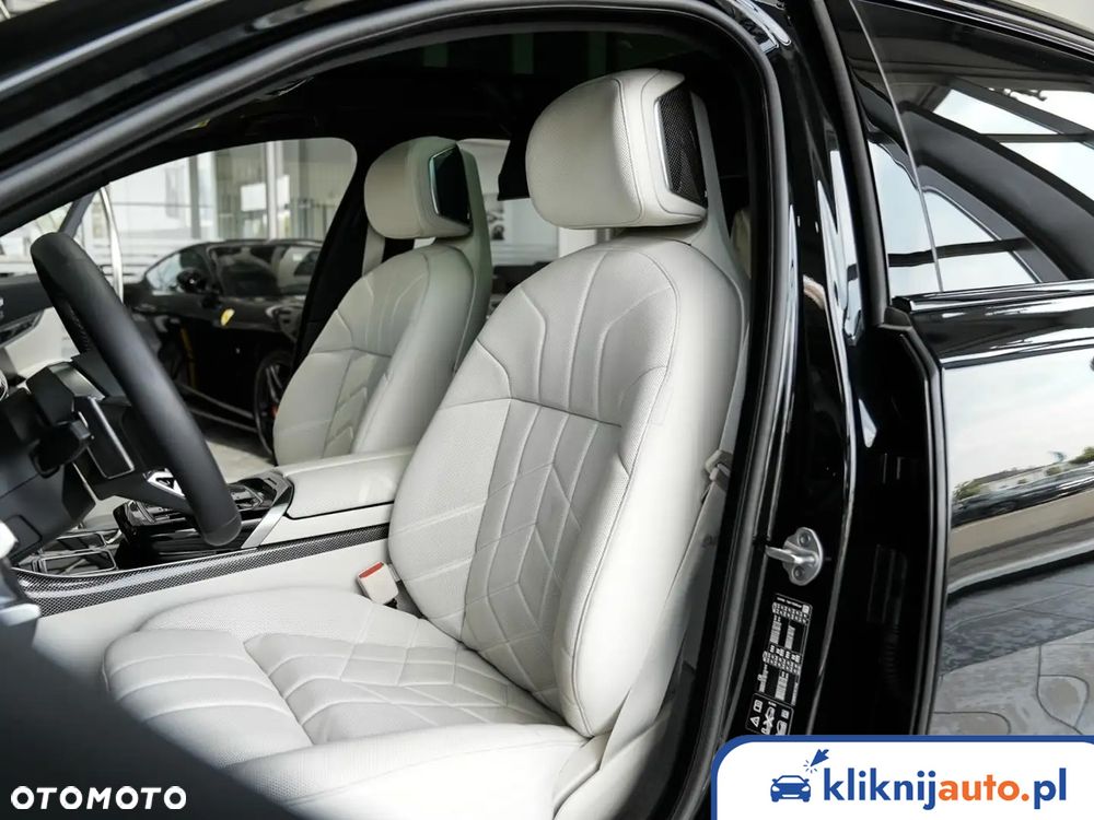 BMW Seria 7 740d xDrive mHEV sport - 6