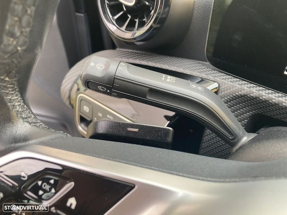 Mercedes-Benz A 250 e 8G-DCT Edition 2021 — fotografia 17