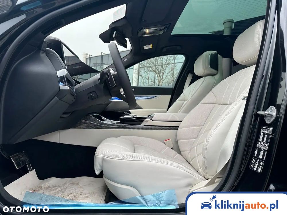 BMW Seria 7 740d xDrive mHEV sport - 6