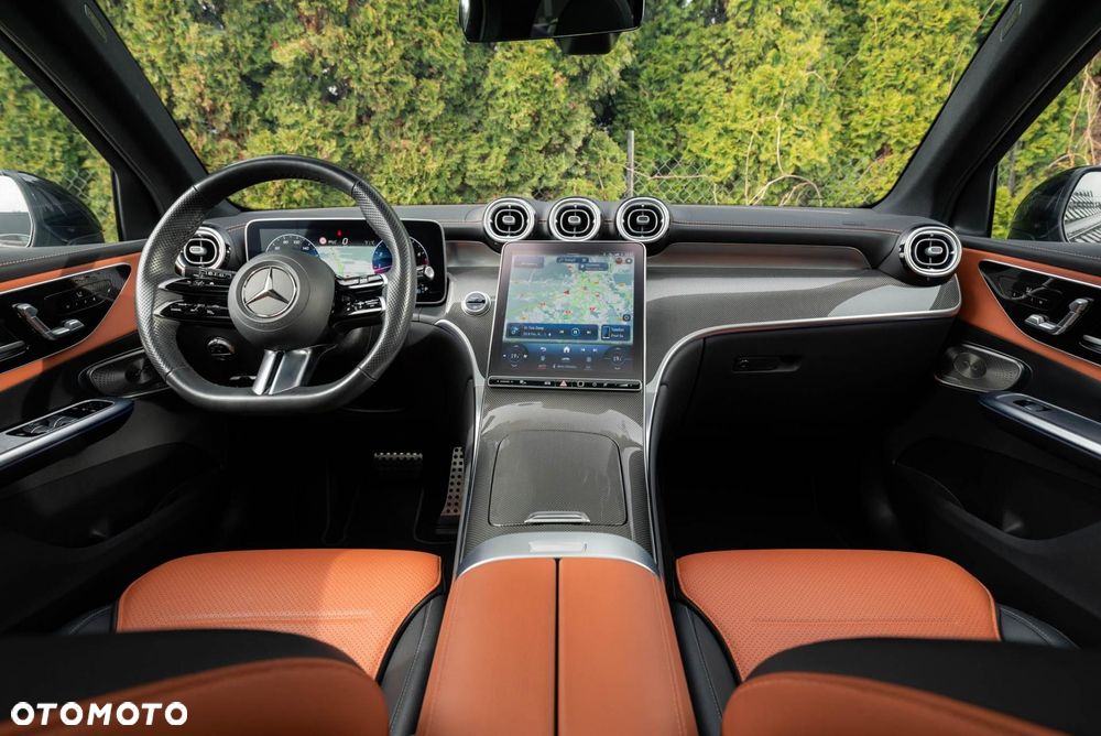 Mercedes-Benz GLC 300 mHEV 4-Matic AMG Line - 10