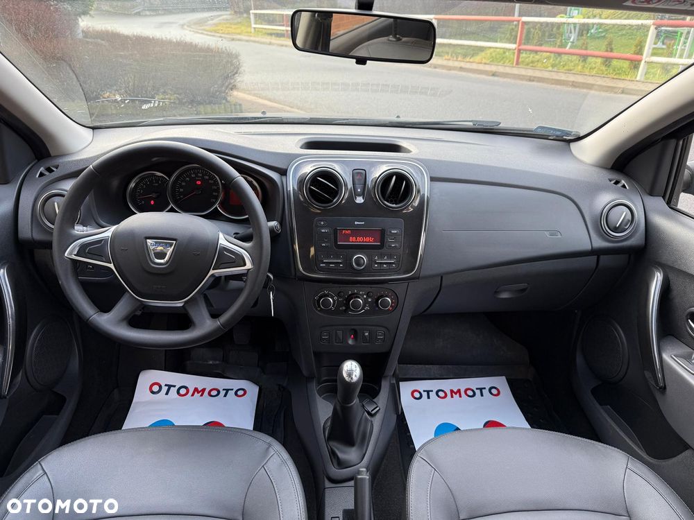 Dacia Logan 0.9 TCe Laureate S&S - 13