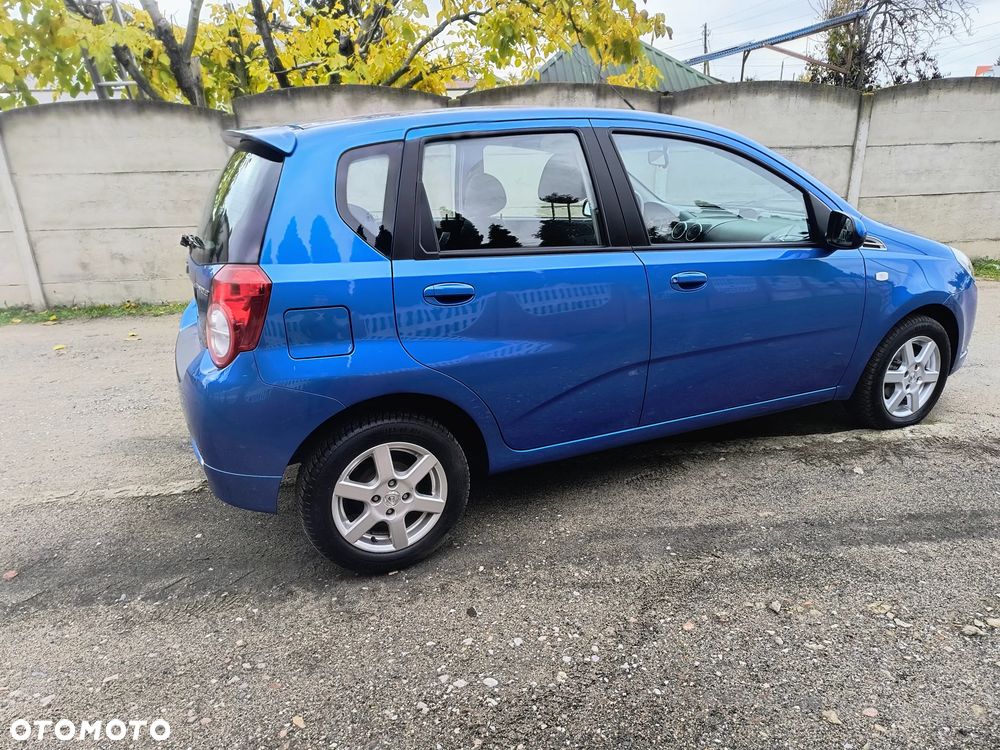 Chevrolet Aveo 1.4 LT - 29