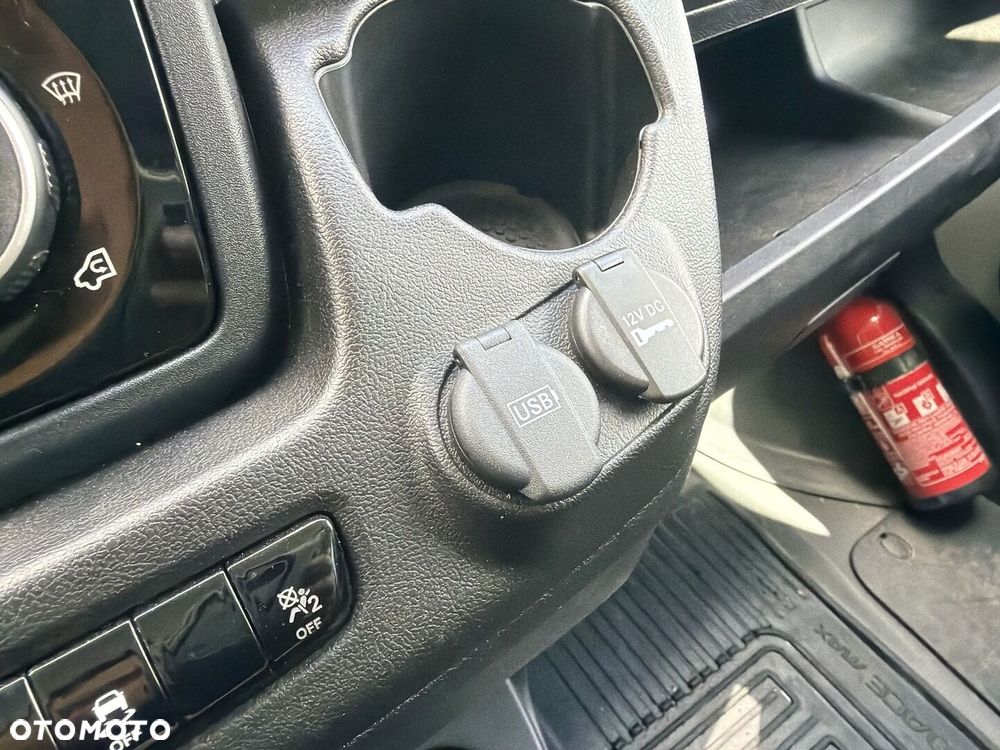 Toyota PROACE MAX - 28