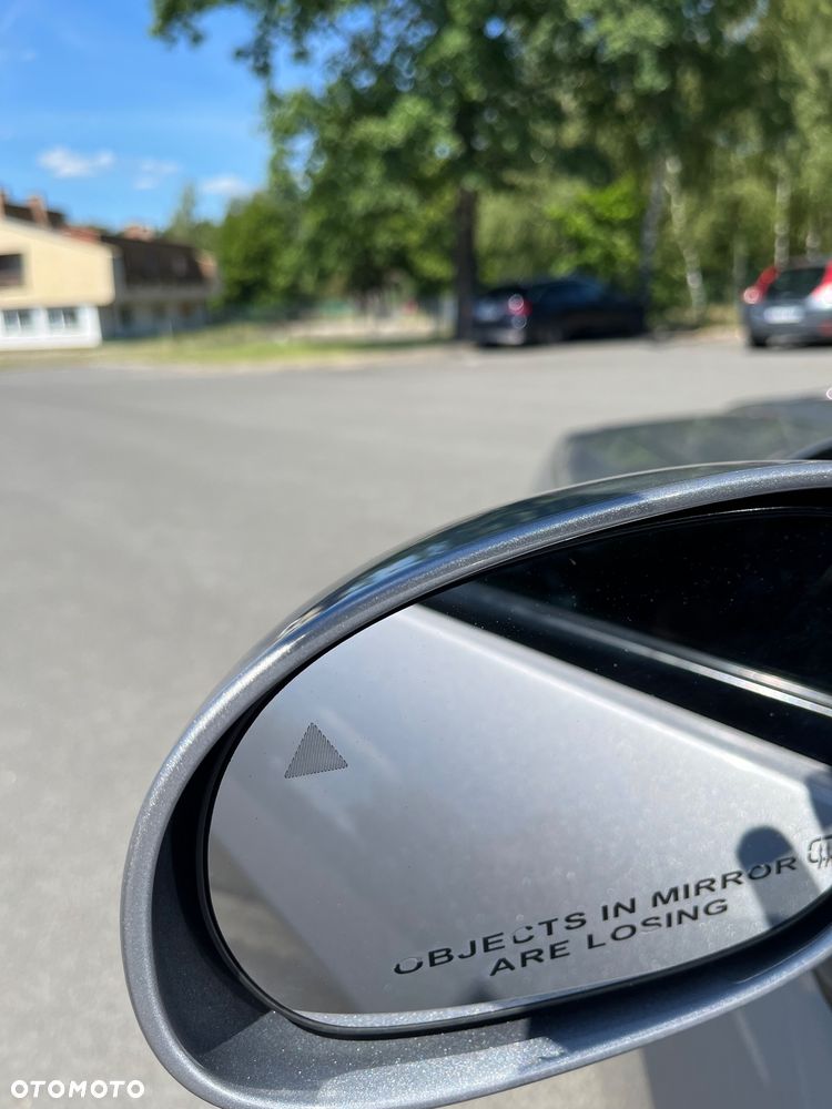 Dodge Challenger Automatik 392 Hemi Scat Pack Shaker - 25